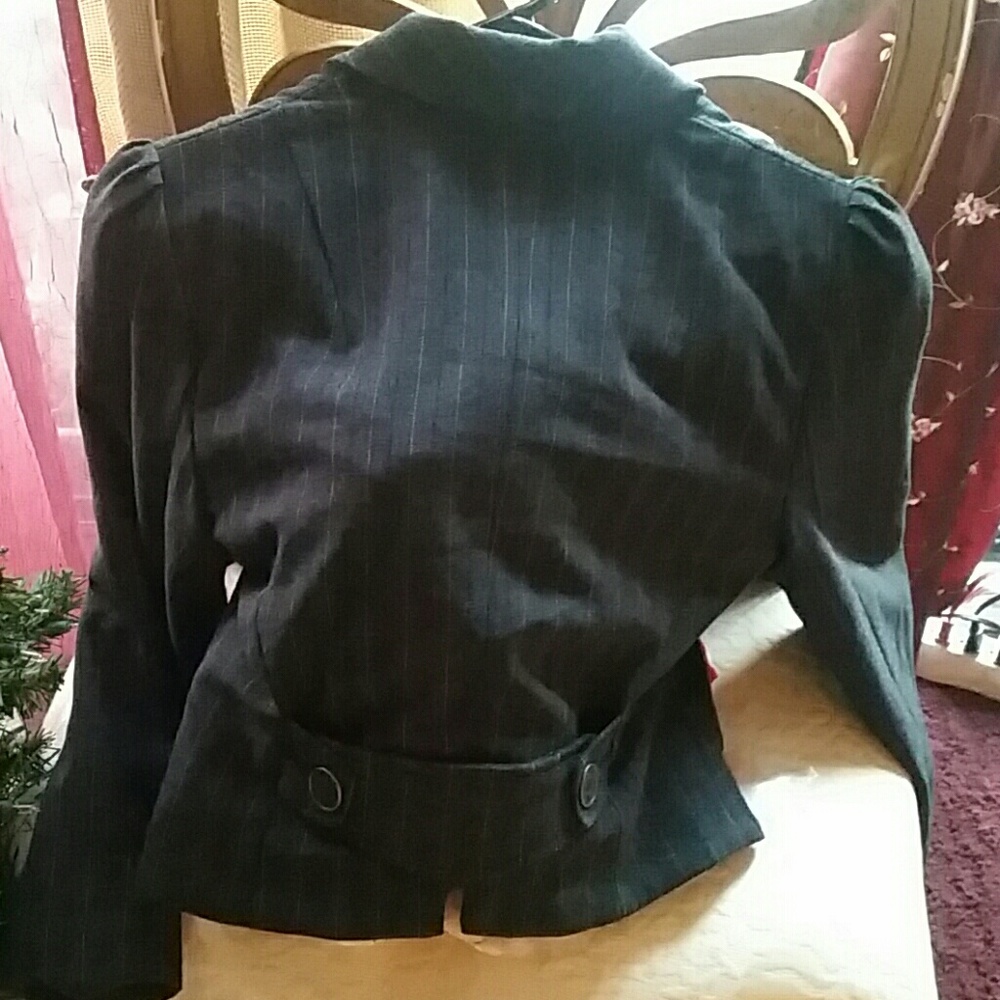 Cute jacket - Picture 2 of 2
